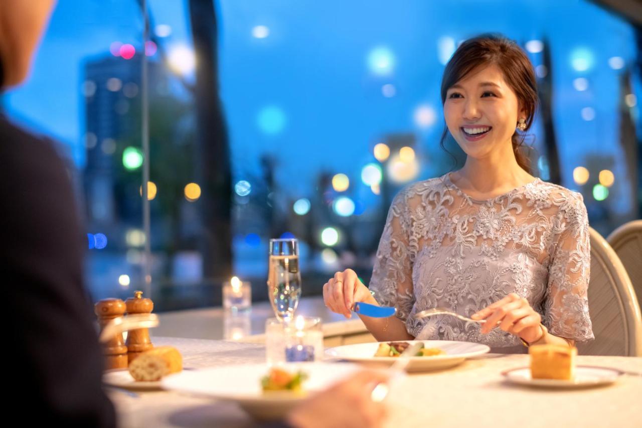 Niigata Grand Hotel מראה חיצוני תמונה