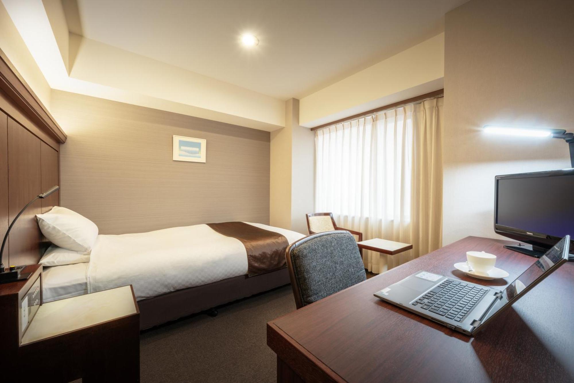 Niigata Grand Hotel מראה חיצוני תמונה