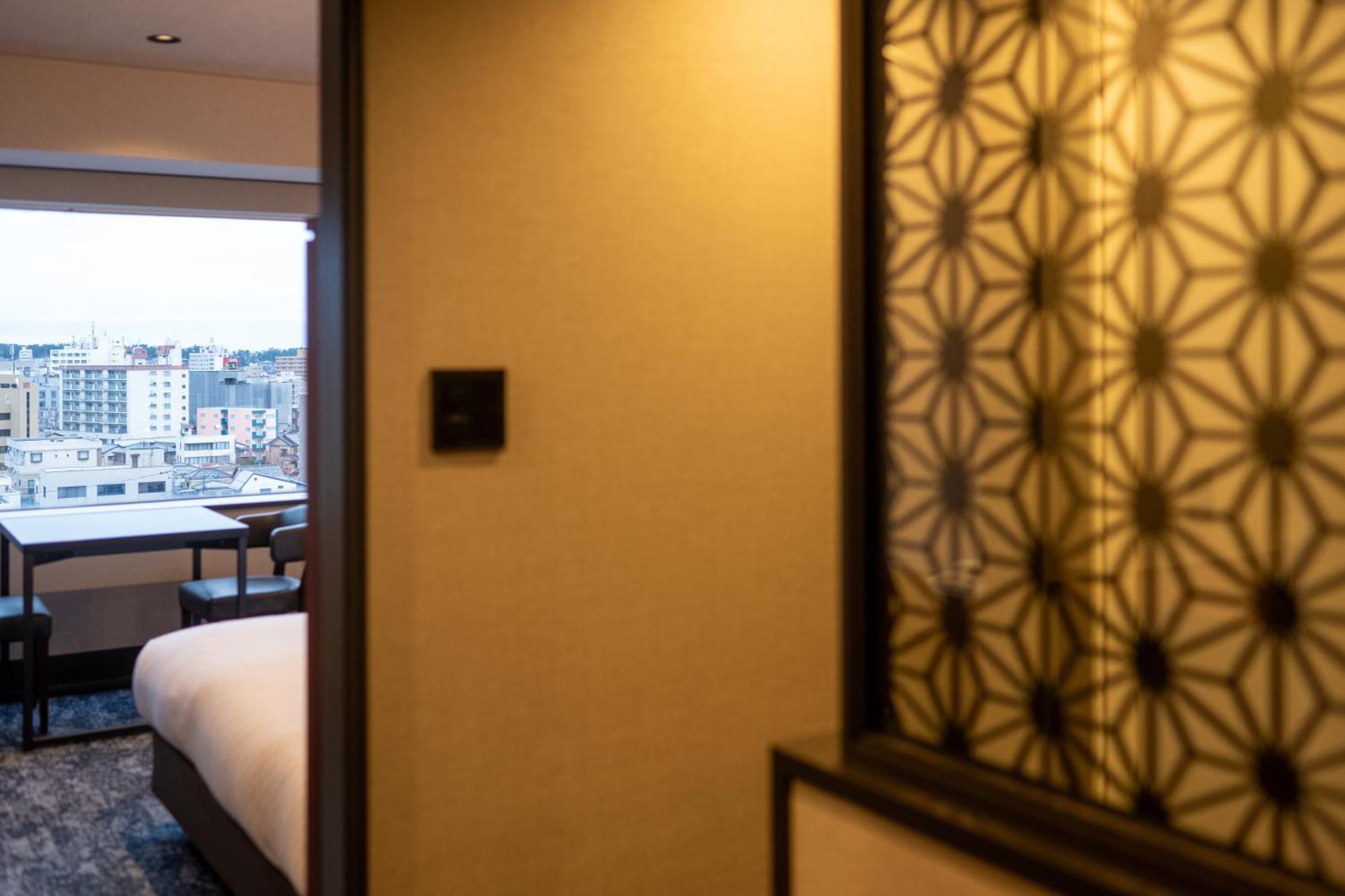 Niigata Grand Hotel מראה חיצוני תמונה